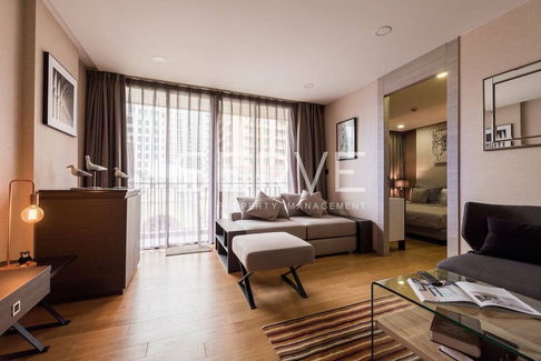 2 Beds 72 sq.m. Nice Decorate Good Location Close to BTS Chit Lom 200 m. & Central Embassy-Klass Condo Langsuan