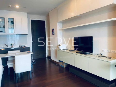 1 Bed with Bathtub 42 sq.m. High Fl. 20+ Good Location BTS Thong Lo 600 m. / Condo For Rent-Ivy Thonglor