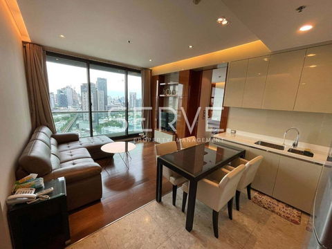 2 Bed High Fl. 25 + Good Location Close to BTS Phrom Phong 500 m. / For Rent & For Sale-The Address Sukhumvit 28