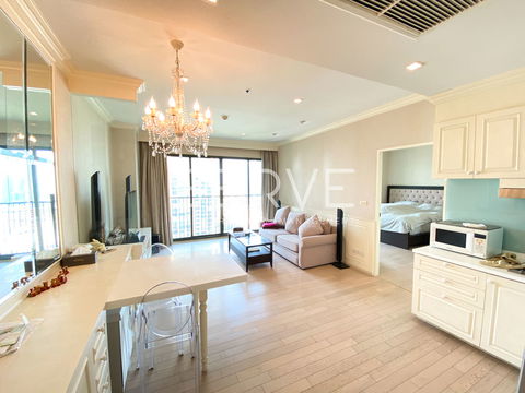 1 Bed 1 Bath with Bathtub Nice Room Good Location BTS Thong Lo 2.1 K.m. / Condo For Rent -Noble Solo