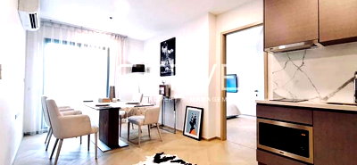 ขายคอนโด : 2 Beds 2 Baths Unit Good View & Good Location Shuttle bus to BTS Thong Lo 350 m. / Rent & Sale-Rhythm Sukhumvit 36 38