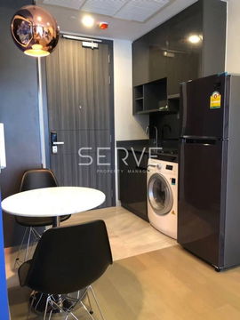 1 Bed with Partition 38 sq.m. High Fl. 40+ Next to MRT Sukhumvit 20 m. & BTS Asok 230 m. / For Rent-Ashton Asoke