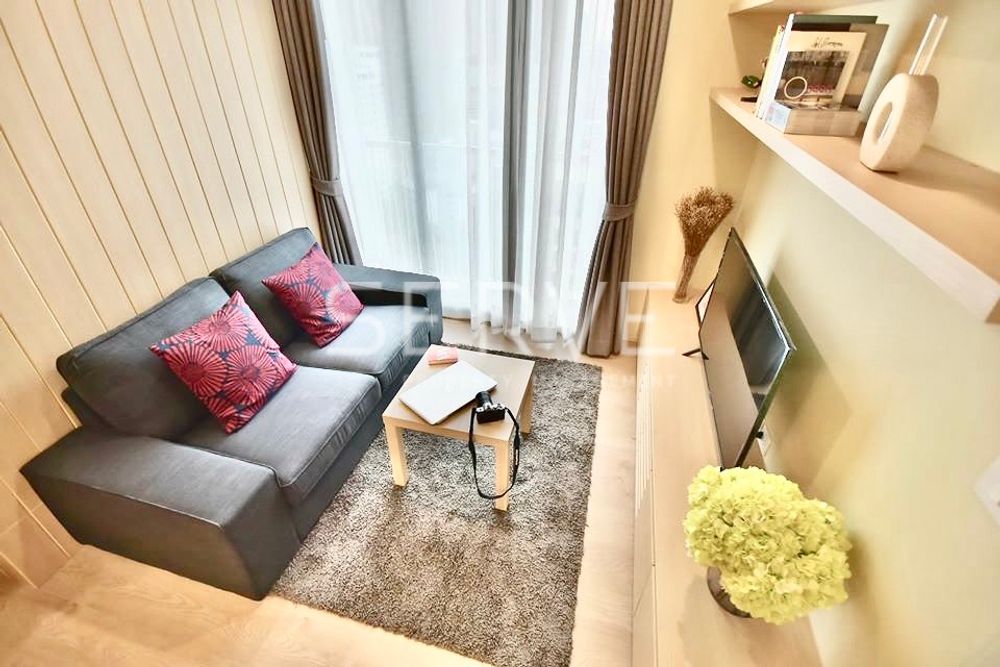 รูป Muji Style 1 Bed Unit on High Fl. (South side) BTS Asok & MRT Sukhumvit 550 m. / Condo For Rent-Noble Recole Sukhumvit 19 (โนเบิล รีโคล สุขุมวิท 19) - รูปที่ 11/12