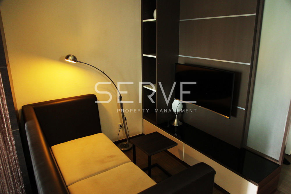 picture Studio with Bathtub 41.91 sq.m. High Fl. 15+ Perfect Location BTS Thong Lo / For Rent-Noble Remix (โนเบิล รีมิกซ์) - 1/8