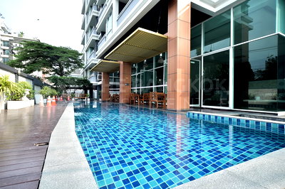 Condos for sale : Villa Sikhara , larfe size, clear view, best price , near BTS Thonglo  