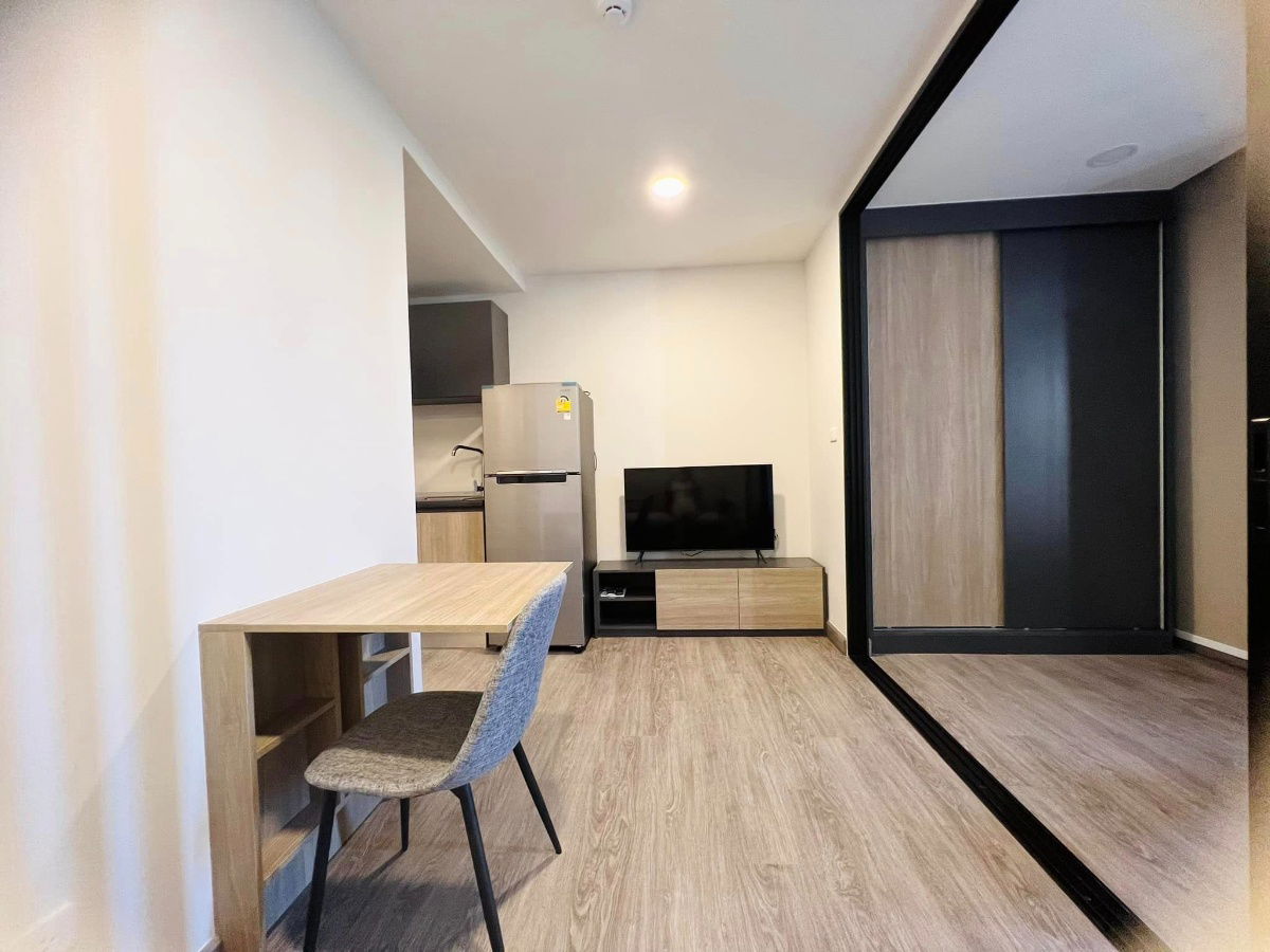 picture LINE @condorental for rent the room at Flexi Sathon - Charoennakhon - 3/5