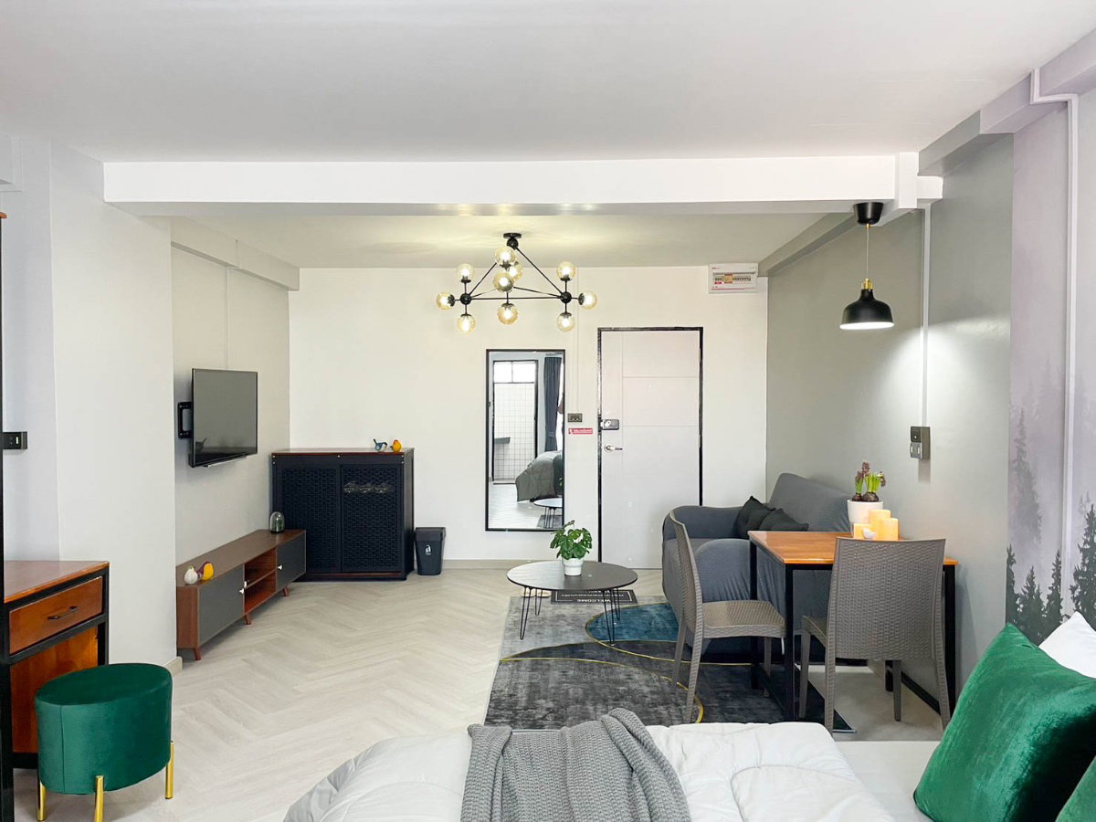 picture Condo for sale close to mrt bangkasor - 6/21