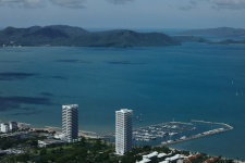Ocean Marina Yacht Club  - Image 2/8