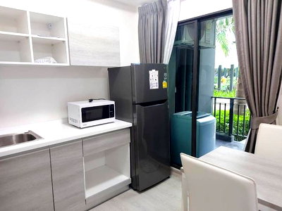 เช่าคอนโด ม.รังสิต : รับสัญญาระยะสั้น🚨ให้เช่าด่วน Grene Condo กรีเน่ คอนโด ดอนเมือง วิวสระน้ำ Pool Access เครื่องใช้ไฟฟ้าครบ แต่งครบ 9,000 ฿ แอดไลน์@realestateforreal