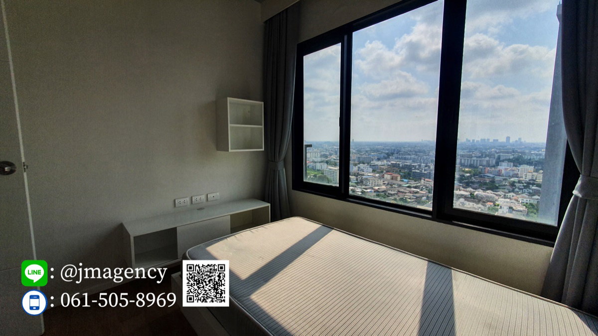 picture For sale 2b/2b  Bloc77 near bts Onnut  | corner room |  pool view city view  (has vdo) line id : @jmagency - 9/20
