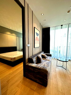 Condos for rent : 28 Chidlom 1 bedroom 50sqm. for rent, near Chidlom BTS Station (Rt-01)  