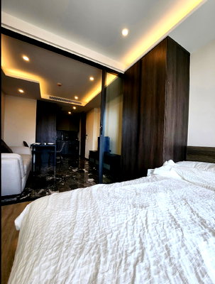 คอนโดให้เช่า : ปล่อยเช่า 168 Sukhumvit 36 Cheapest Price 16,000 Baht  with bathtub  Nice unit  Nearby BTS Thonglor