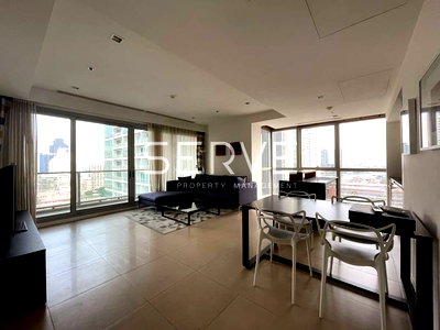 ขายคอนโด : Corner Unit 2 Beds 2 Baths High Fl. 15+ River View The River Private boat to BTS Sapan-Taksin-The River (เดอะ ริเวอร์)