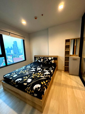 Condos for rent : FOR RENT  :  Life One Wireless (BTS Ploenjit) (RT-01)  