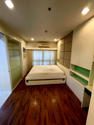 คอนโดให้เช่า : ให้เช่าคอนโด Q. House Condo Sathorn เฟอร์ครบ พร้อมเข้าอยู่ S11-0197  