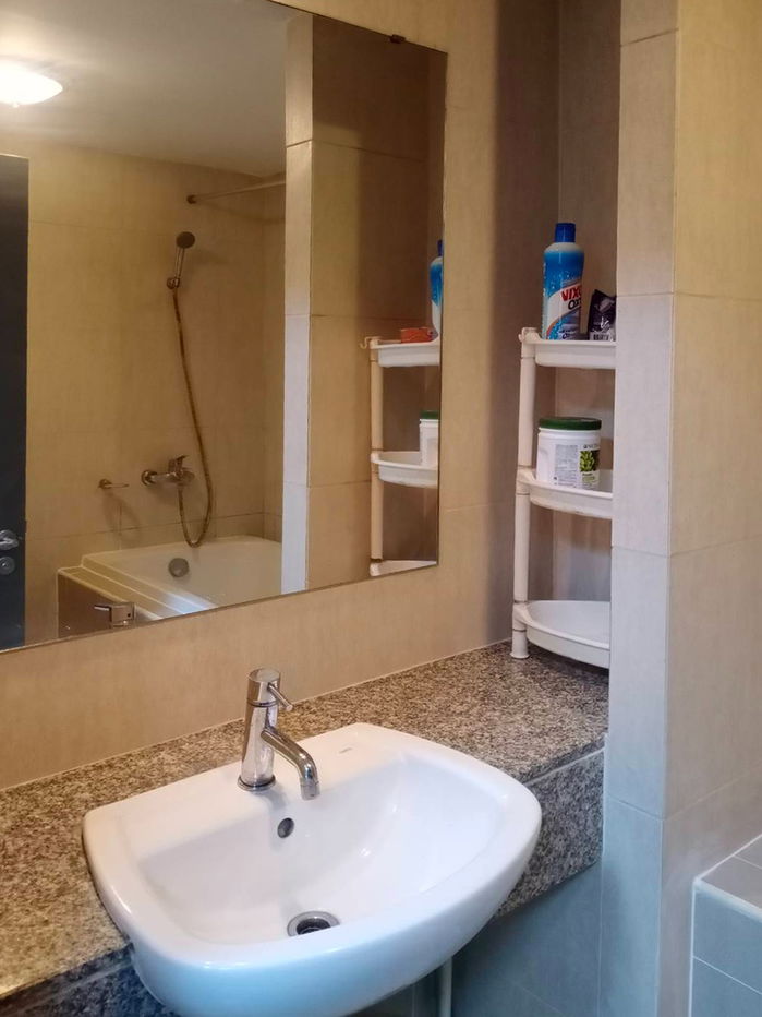 รูป [เช่า] The Clover ทองหล่อ 18🍀, ตึก D ชั้น 5, 1นอน 40ตร.ม.*มีเครื่องซักผ้า *ใกล้BTS ทองหล่อ **Line: @thefirstagent** [RAR23031141] - รูปที่ 14/15