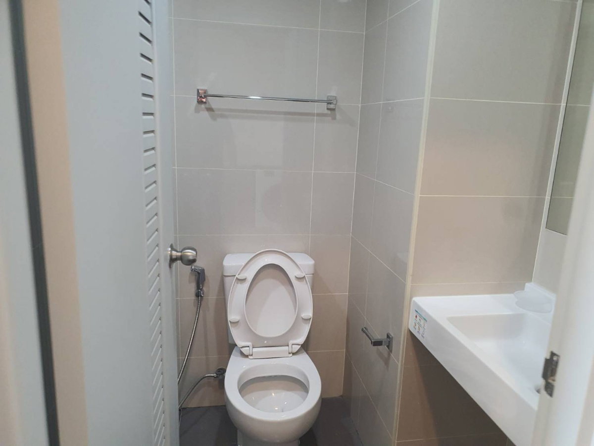 picture IKEA MegaBanga 5 minutes walk 2 bedroom pool n gym - 2/11