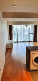 รูปภาพ 2 Bed High Fl. 20+  Fully furnished Close to MRT Lumpini & BTS Chong Nonsi / Condo For Rent The Met Sathorn