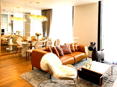 เช่าคอนโด BTS พร้อมพงษ์ : 🔥🔥2 นอน 2 น้ำ มีอ่าง แต่งสวยมาก สไตล์ Modern ชั้นสูง วิวดี ทำเลเริ่ด ใกล้ BTS พร้อมพงษ์ 500 ม. ที่ Noble BE33 / ให้เช่าคอนโด