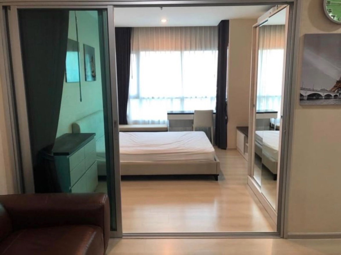 ให้เช่า Life ratchadapisek 40 sqm. ชั้น 11 