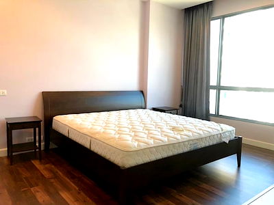 Condos for rent : Condo for rent in The Room Sukhumvit 62 (BTS Punnawithi Station) (SA-01) LINE ID: @thelivingbkk