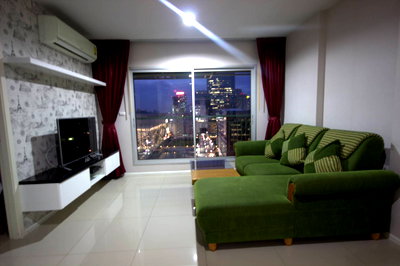 คอนโดให้เช่า : 2 bed aspire rama9 for rent  0950486823