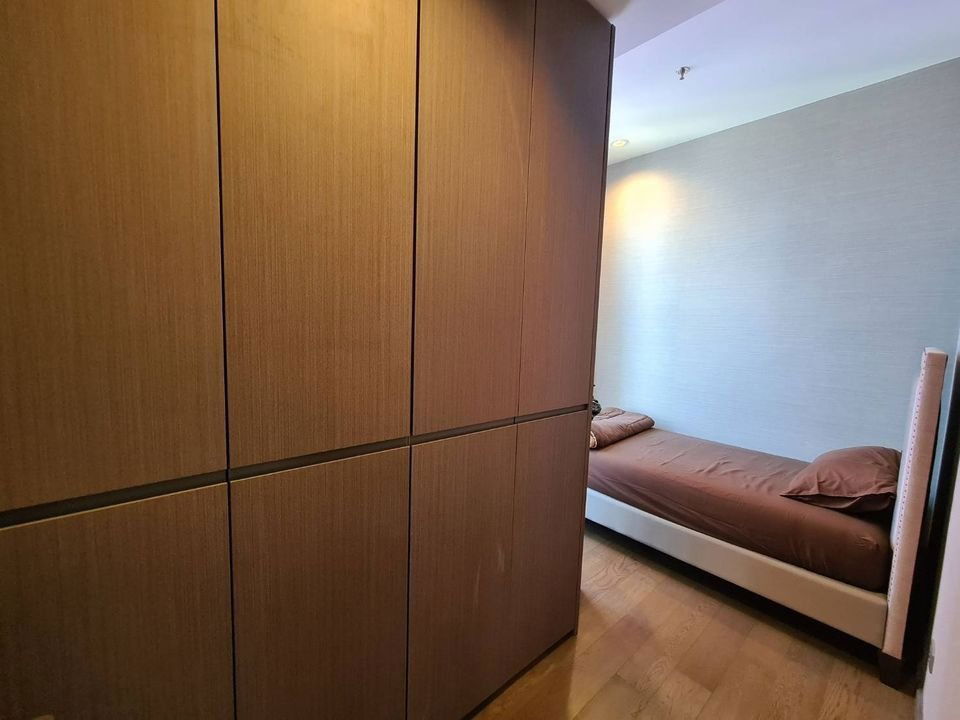 picture condo for rent  The Diplomat Sathorn  🟢 Line : @mintocondo 🟢 - 5/20