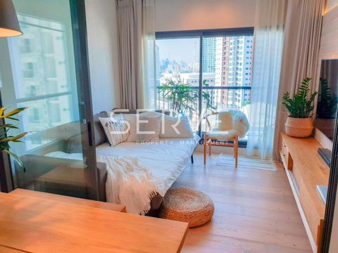 Nice Room 1 Bed 39.35 sq.m. High Fl. 10+ Good Location BTS Phra Khanong 600 m. / Condo For Sale-Life Sukhumvit 48