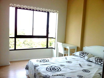 Condos for sale : S_S1r9121 S1 Rama9 size 34 sqm. Floor 5, East 2.1 mb. 092-597-4998
