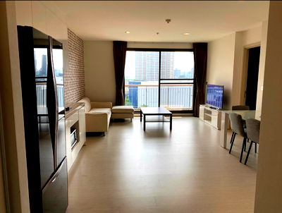 Condos for rent : for rent Rhythm Sukhumvit42. 2bed 78sqm. Line id: @pfagent