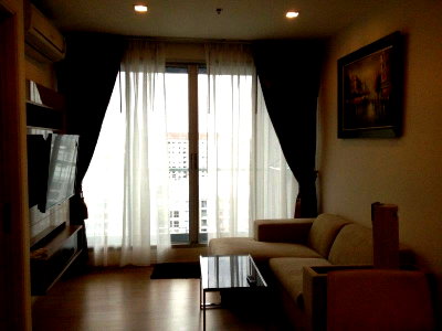คอนโดให้เช่า : ว่างพร้อมอยู่! Rhythm Sukhumvit50. 1นอน 50ตร.ม. Line id: @pfagent