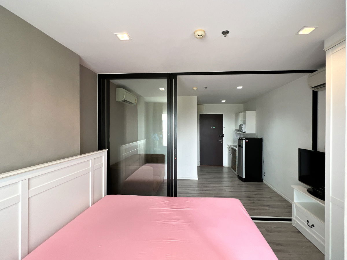 picture For rent, Knightsbridge Bearing (Sukhumvit 107), new, beautifully decorated, ready to move in, 400 meters from BTS Bearing. - 6/18