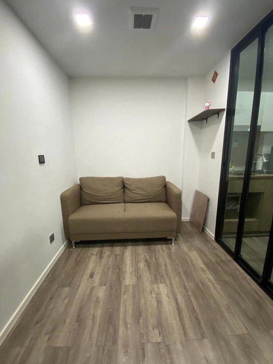 รูป ✨เช่าคอนโด สัญญา 1 ปี✨🛋️🛌บราวน์ รัชดา - ห้วยขวาง - รูปที่ 4/11