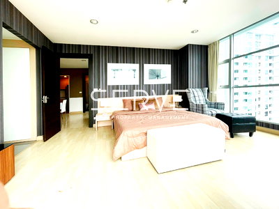 คอนโดให้เช่า : 2 นอนแต่งสวย ๆ มีอ่างอาบน้ำ ชั้นสูง วิวดี ทำเลเริ่ด ติด MRT รัชดาภิเษก / ให้เช่าคอนโด