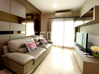 Condos for rent : 1 Bed 1 Bath with Bathtub Fully furnished Good Location Close To BTS Thong Lo At Condo The Crest Sukhumvit 34 / Condo For Rent 