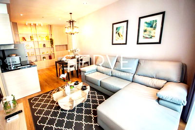 Condos for sale : Nice Decorate & Good Location 2 Beds 1 Bath Shuttle bus to BTS Phrom Phong / Condo For Sale-Park 24