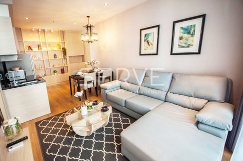 Nice Decorate & Good Location 2 Beds 1 Bath Shuttle bus to BTS Phrom Phong / Condo For Sale-Park 24