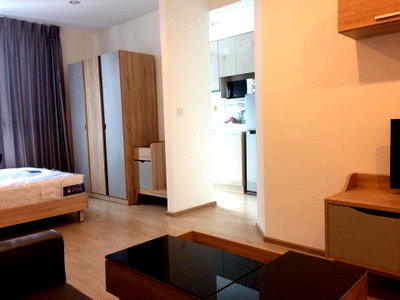 Condos for rent : IDEO Q Chula-Samyan 1B1B LineID : @Rizzestate (With@)