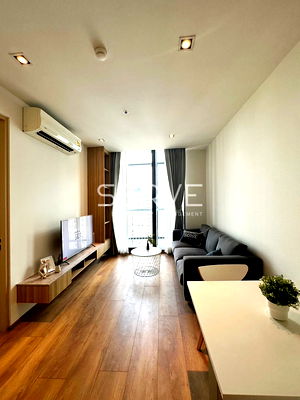 Condos for sale : Good Price Real 1 Bed on High Fl. 20+ Nice & Bright Unit Shuttle bus to BTS Phrom Phong / For Rent-Park 24