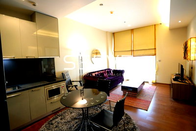 คอนโดให้เช่า : 1 Bed Unit For Rent Good Location Close To BTS Thong Lo -Quattro by Sansiri