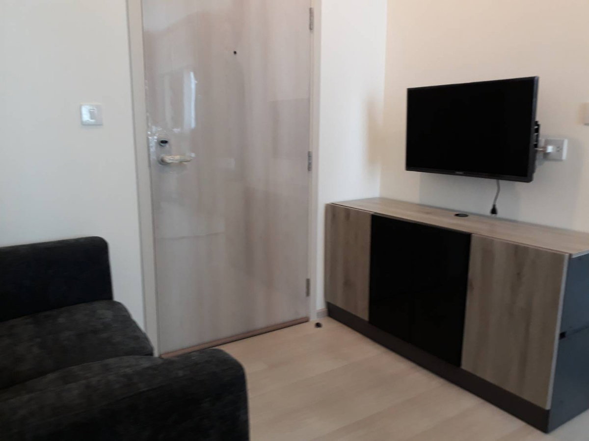 รูป Life asoke!! ให้เช่า ห้องบิ้วท์อิน เดินทางสะดวกติดรถไฟฟ้า 2 สาย วิวตึกสิงห์ - รูปที่ 10/10