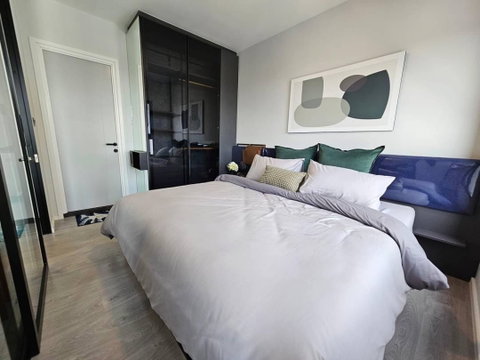 The Key MRT Phetkasem 48 Full Furnitured and electrical