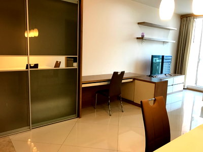 Condos for rent : [FOR RENT] The Empire Place 1 Bedroom 65 sqm - 30,000 Baht/Month