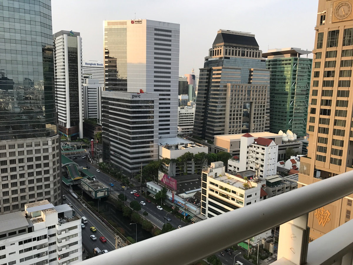 รูป [FOR RENT] The Empire Place 1 Bedroom 65 sqm - 30,000 Baht/Month - รูปที่ 3/7