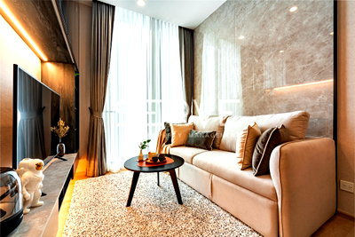 Condos for rent : 🔥🔥1 Bed Nice Room & Nice Location Close to BTS Asok & MRT Sukhumvit 550 m. at Noble BE19 Condo  / For Rent