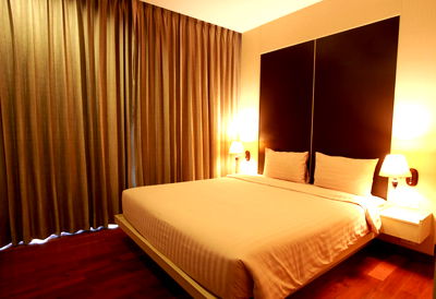 คอนโดให้เช่า : ให้เช่า คอนโด ซันทารา เรสซิเดนซ์ ศรีราชา ห้องมุม แต่งครบพร้อมอยู่ ใกล้โรงเรียนอัสสัมฯ ศรีราชา เพียง 3 นาที