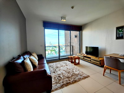 Condos for rent : For Rent The Lofts Ekkamai, 23th floor, 1 bedroos 1 bathroom, Ready to move in