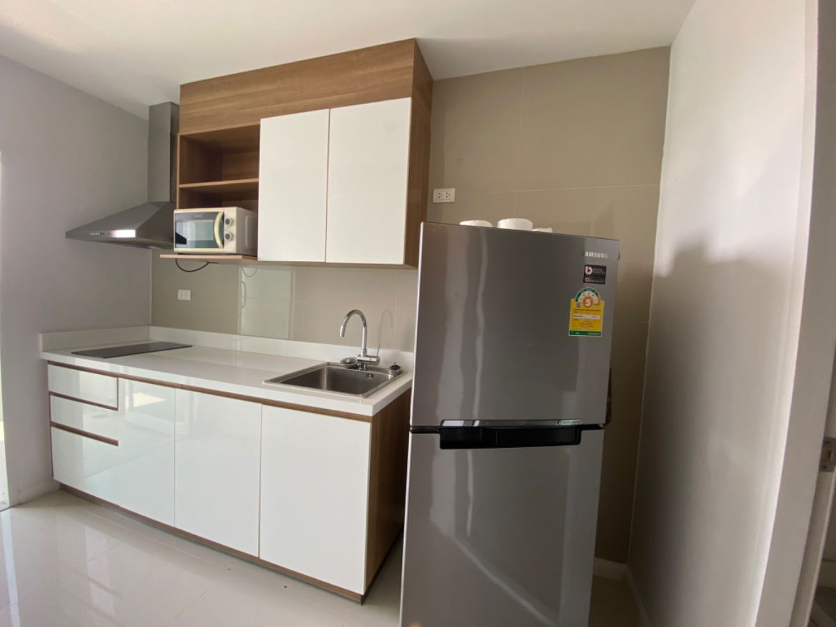 picture Discount to 8,500 thb 35 sqm A building - 38/46