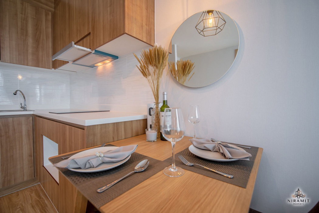 รูป Ladda Plus ศรีราชา วิวเมือง ห้องสวย เฟอร์ครบ แต่งครบ ใกล้โรบินสัน - รูปที่ 10/12