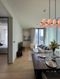 for sell 28Chidlom. 2bed 79sqm. Line id: @pfagent